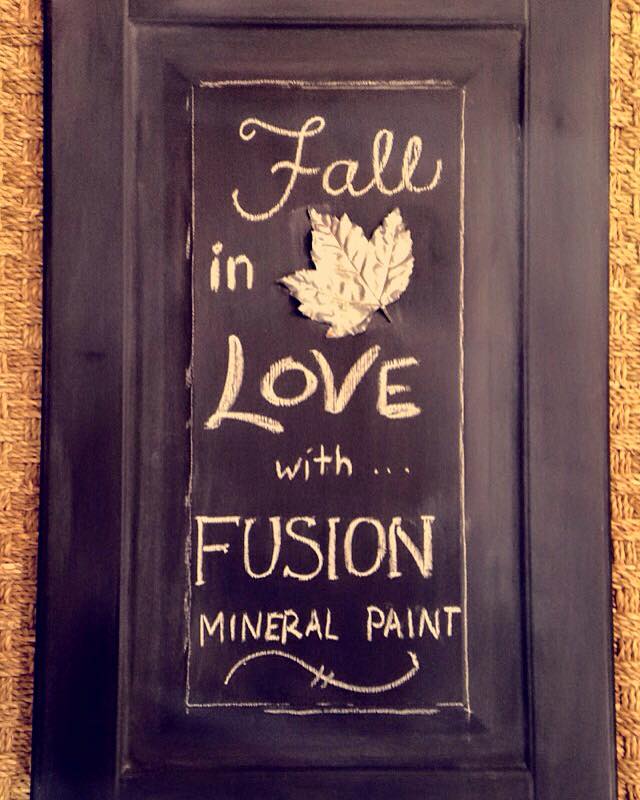 Make your own Chalkboard with Fusion™ Mineral Paint! 4