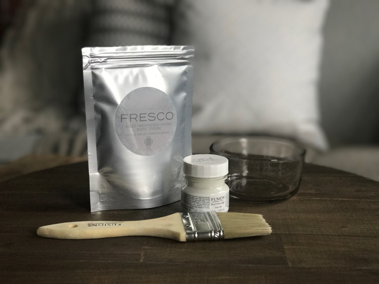 Fresco is a brilliant texturizing powder from Fusion Mineral paint. Wonderful for creating age with ease. | fusionmineralpaint.com