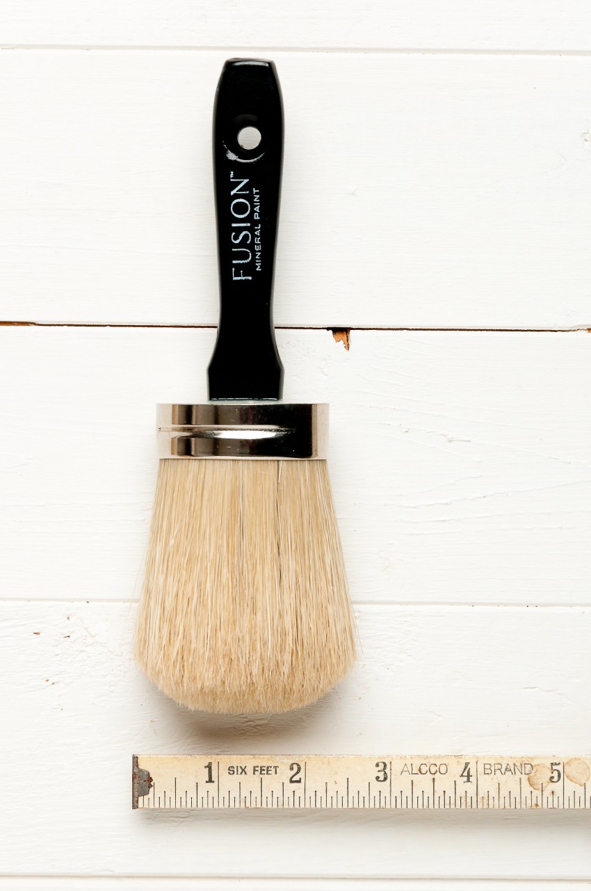 2.5 Inch Natural Bristle Brush by Fusion Mineral Paint 