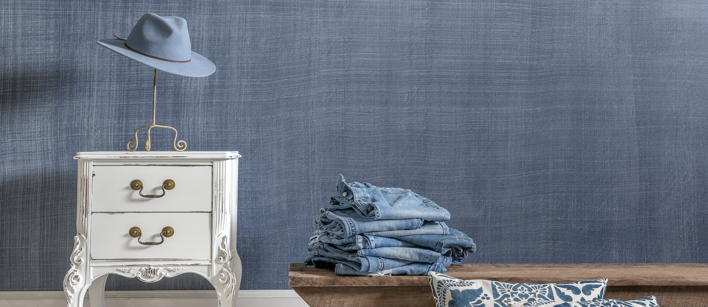 DIY Denim Paint Faux Finish Walls Tutorial - The Heathered Nest