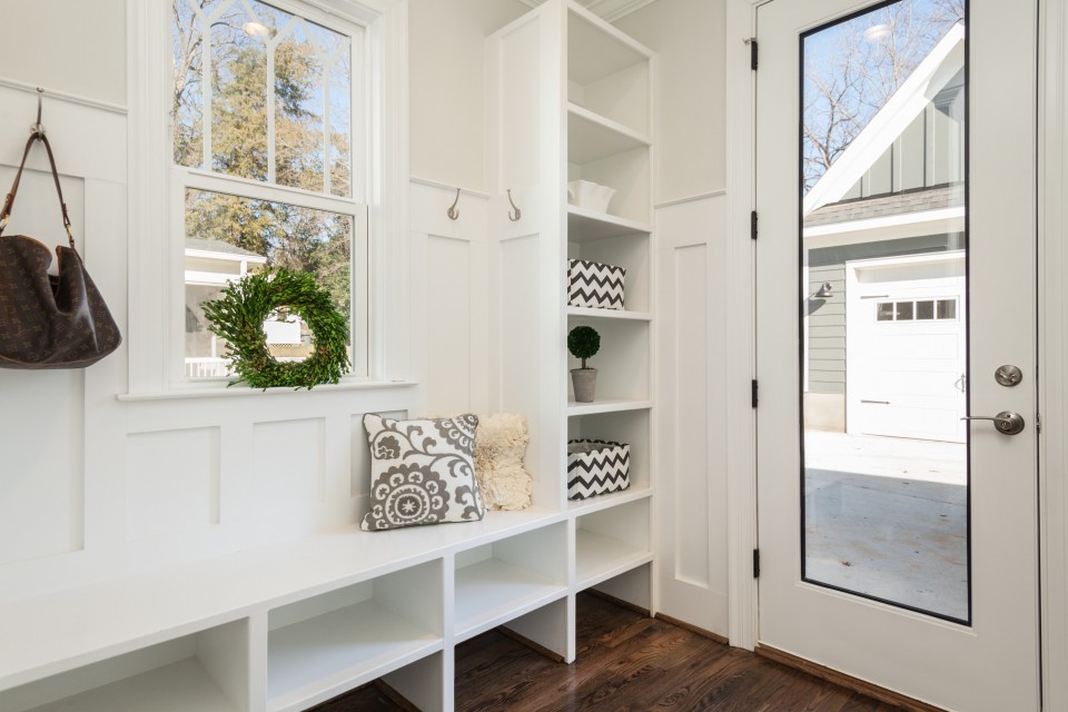 How to organize clean and update your home for spring