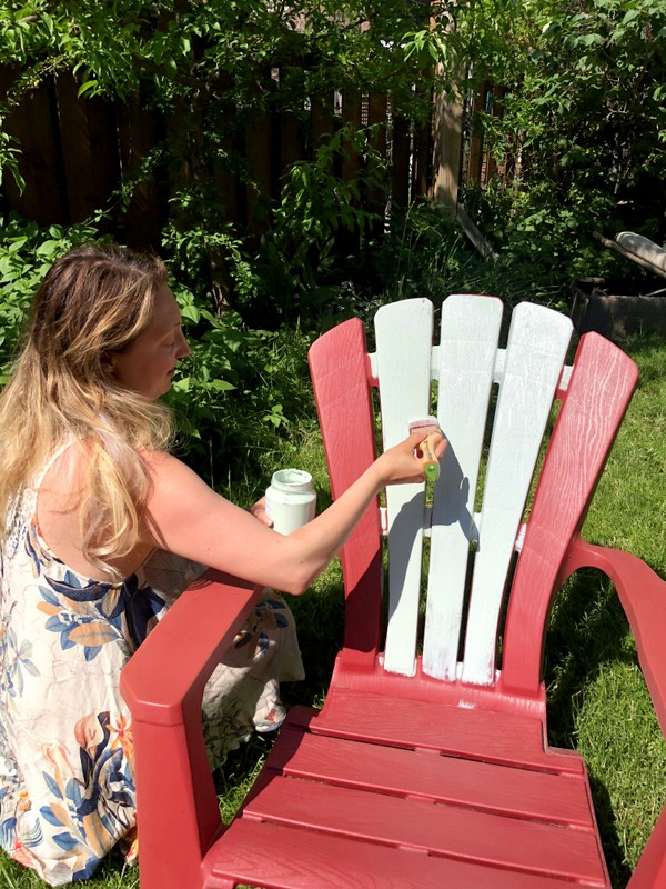 How To Paint Outdoor Furniture, Can You Paint Resin Adirondack Chairs