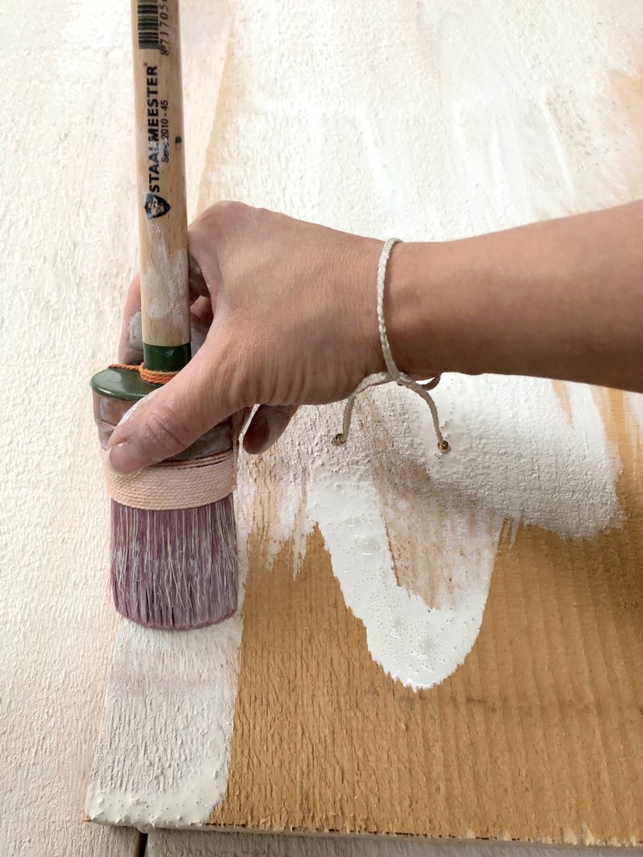 How to White Wash Wood • Fusion™ Mineral Paint