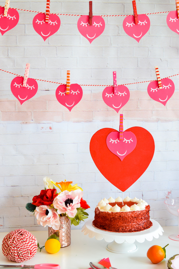 DIY Valentine's Day Clothespin Garland