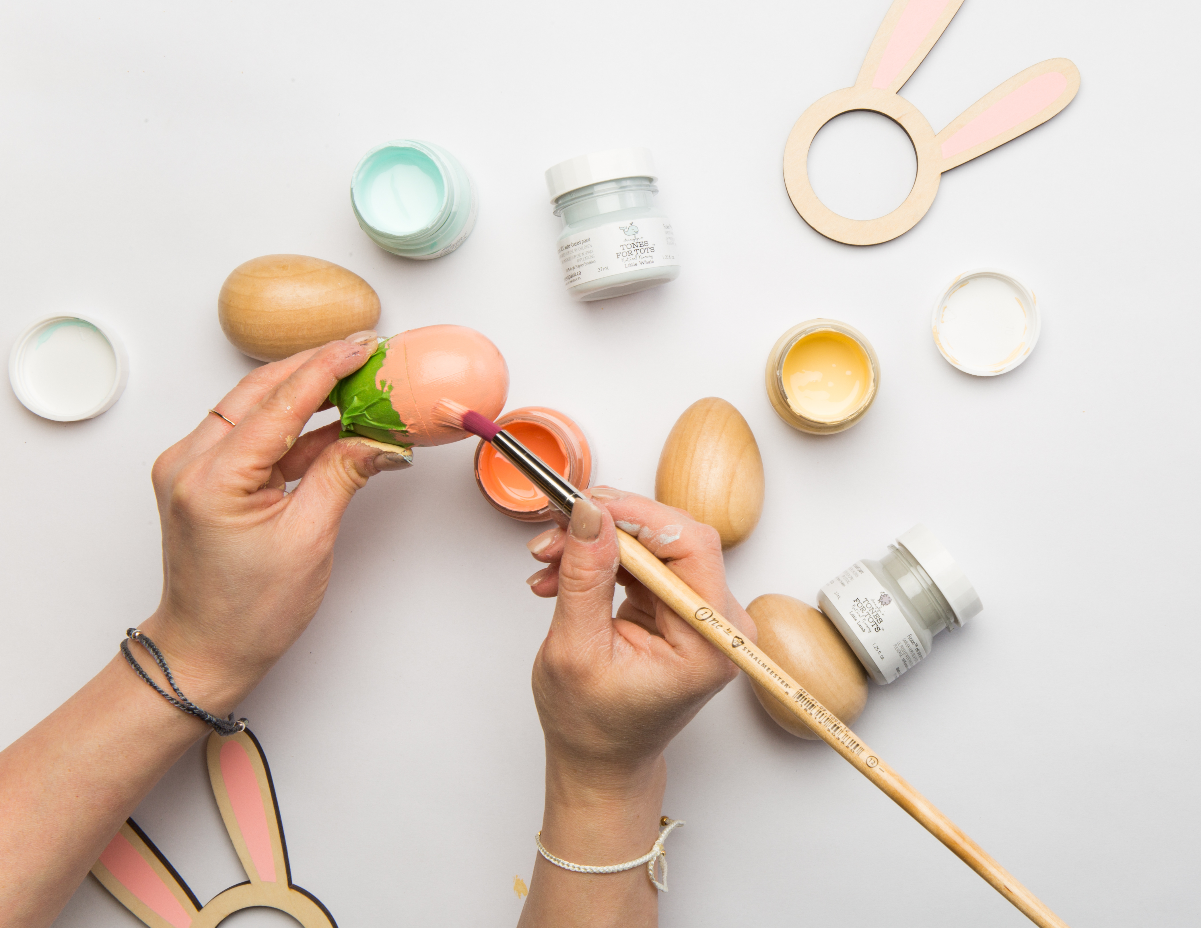 Painting Easter Eggs With Fusion Mineral Paint 9 