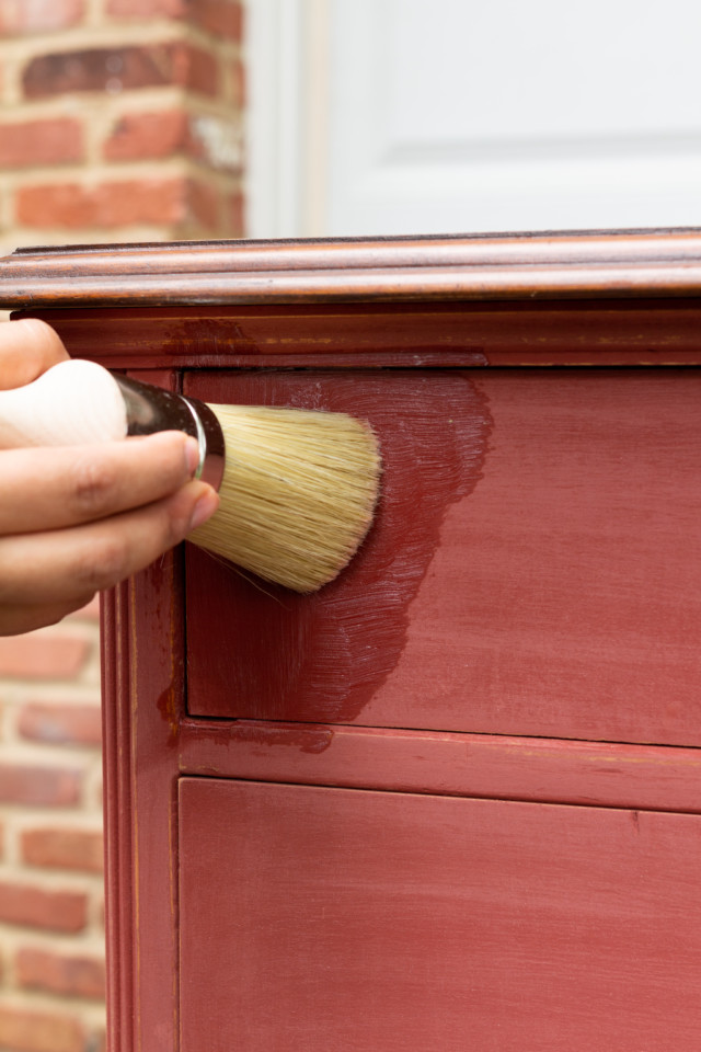 How to wax milk paint