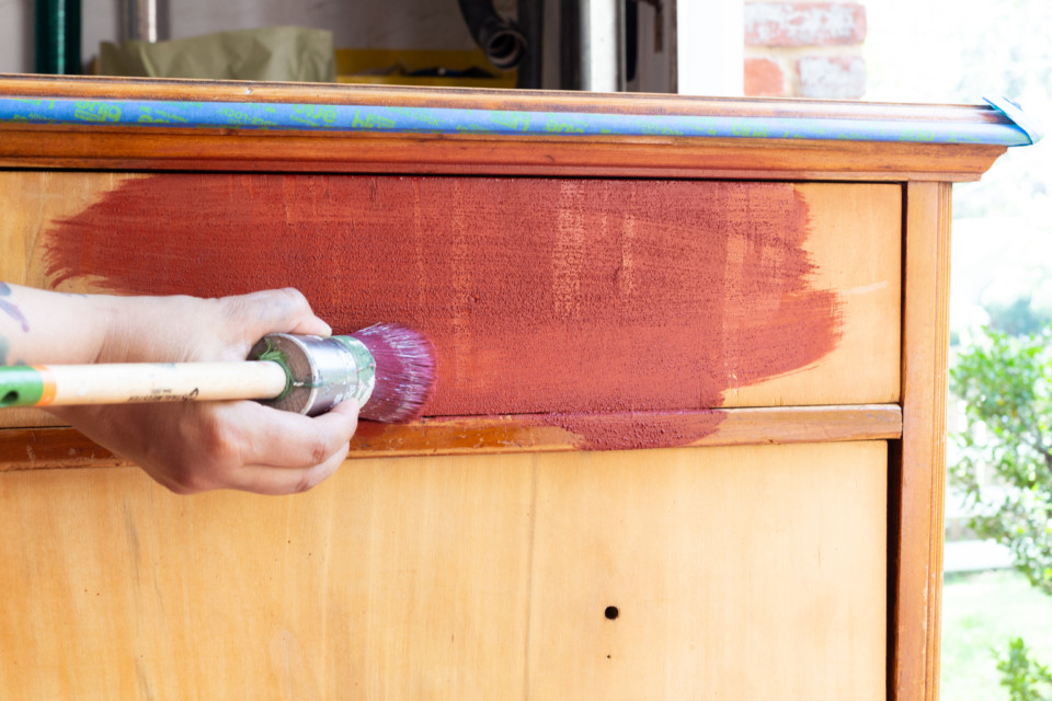 How to wax milk paint
