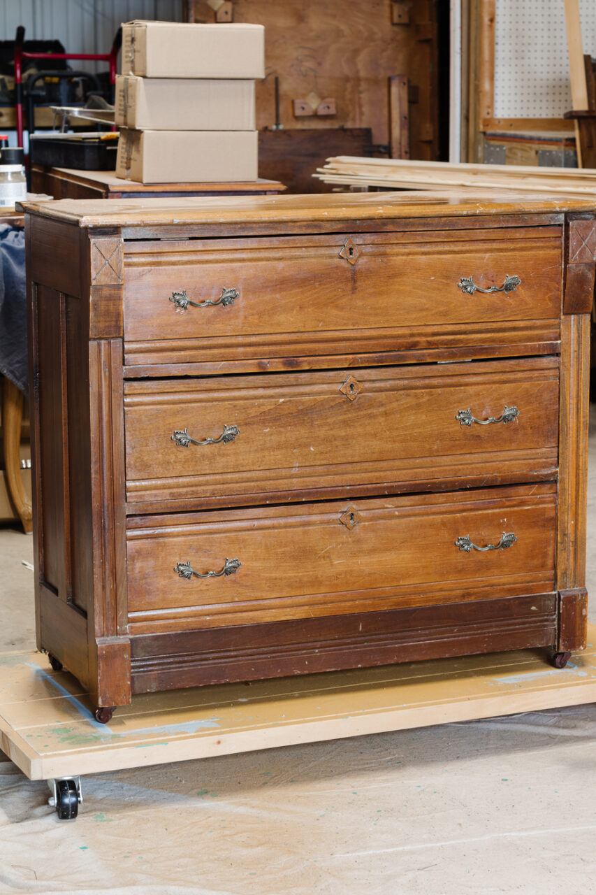 Kentucky Green desk Milk Paint Makeover – Milk Paint by Homestead House