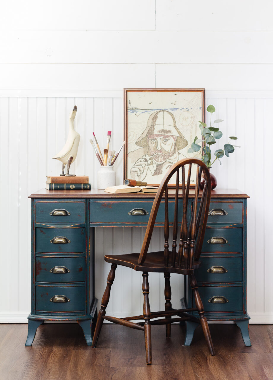 Get The Look Of Naturally Chipped Paint With Milk Paint - Petticoat Junktion