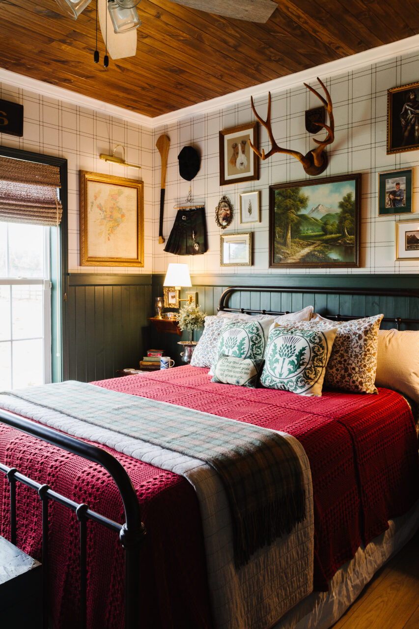 A scottish guest Room with the planked ceiling. Warm Traditional and lots of scottish memorabilia. Wood Plank Ceiling with Fusion's Gel Stain & Topcoat: A Budget-Friendly Makeover 