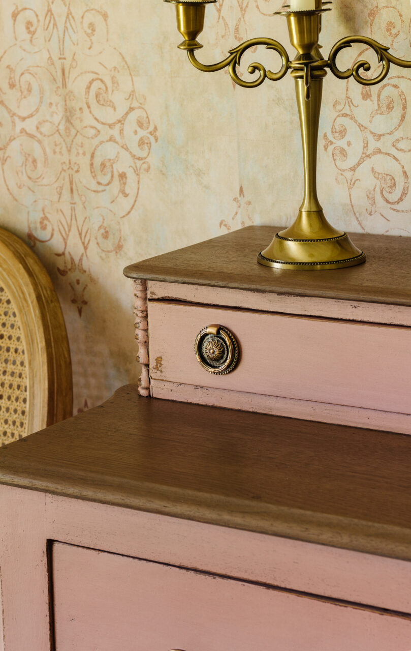 Romantic Gustavian Antique Pink Dresser